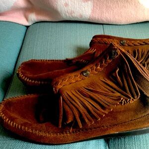 Ladies moccasins